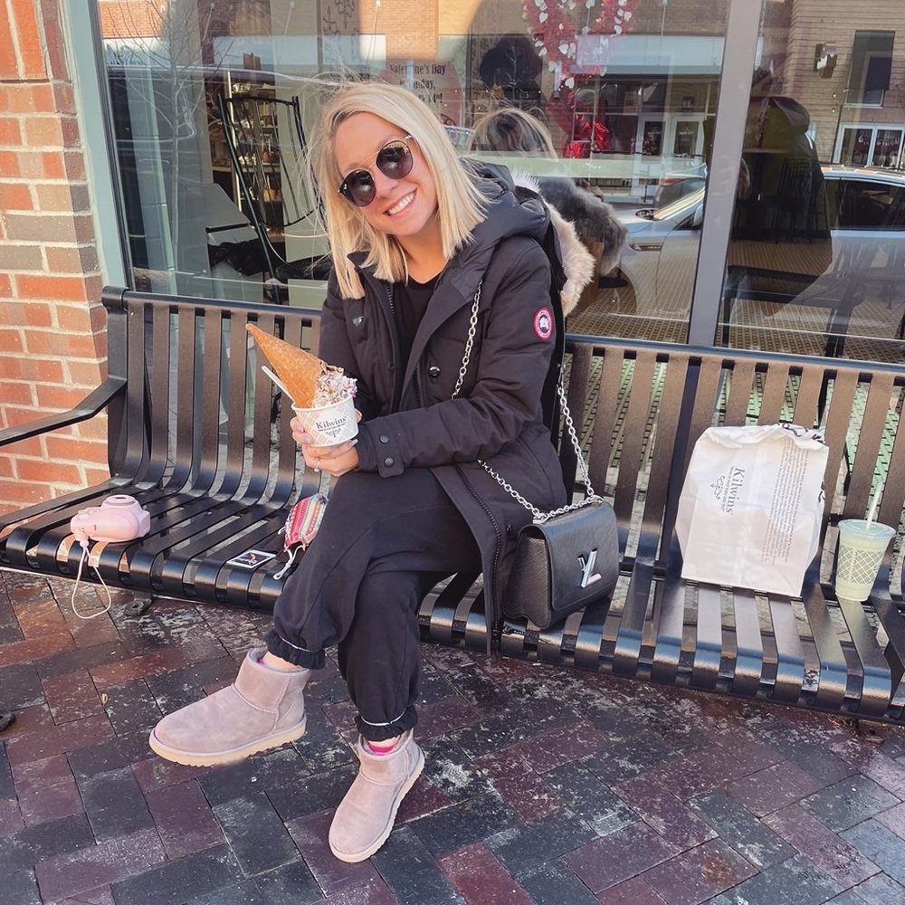 Meet your Posher, Paige